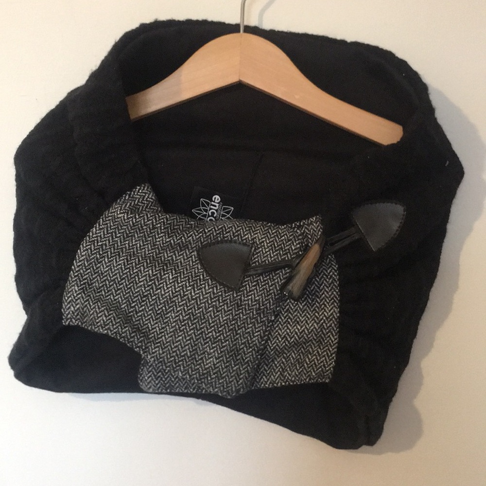 designer scarf/neck warmer.